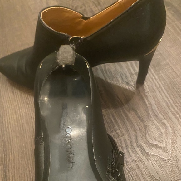 CALVIN KLEIN LEATHER ANKLE BOOTS 👢 - Picture 7 of 8